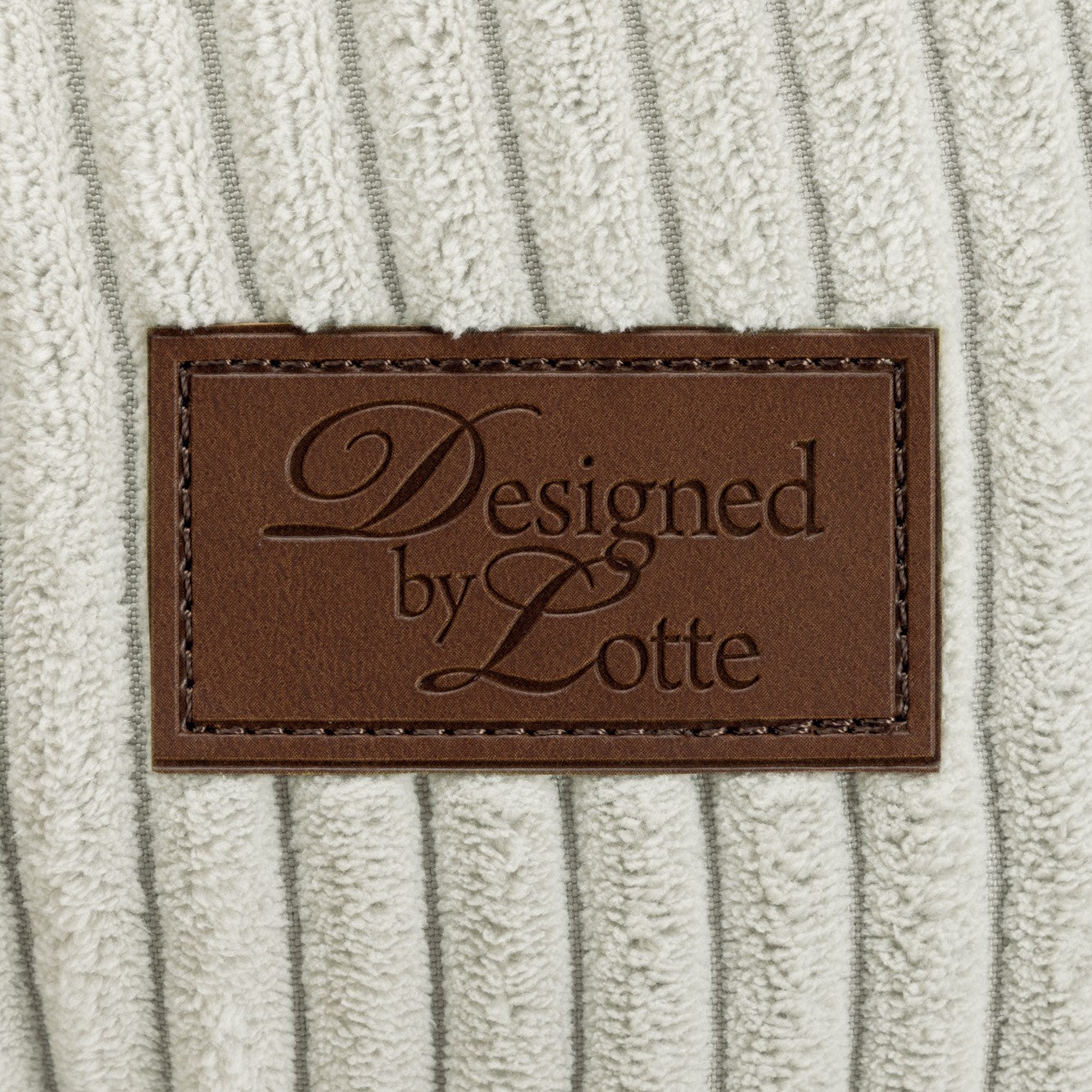 Coussin velours côtelé
